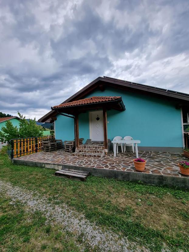 Apartma Patricija - Big Apartment For 6 Tolmin Exterior foto