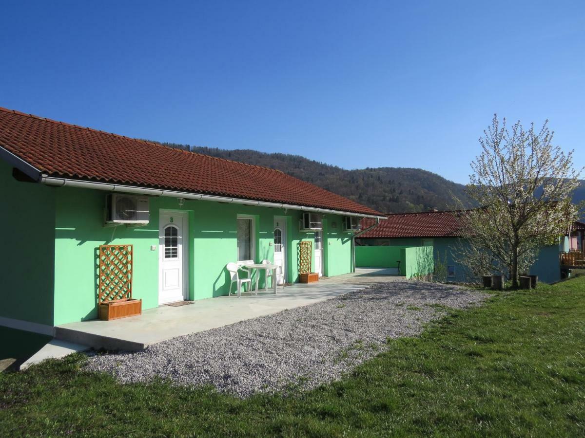 Apartma Patricija - Big Apartment For 6 Tolmin Exterior foto